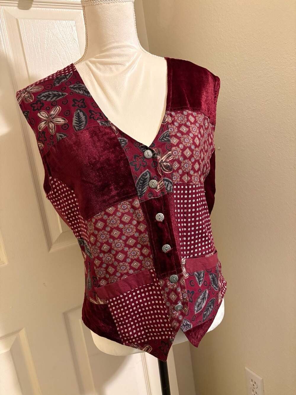 Cottagecore Boho Cotton Express Vintage Red Patchwork Velvet Vest